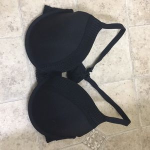 aerie black bra with cutout back